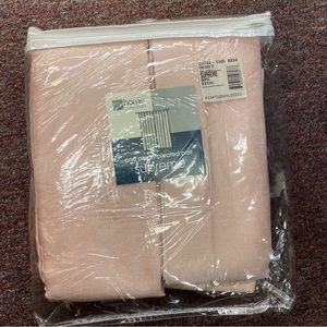 NWT Vintage One Pinch Supreme Draperies Pleated English Pink Rose 50" x 84"
